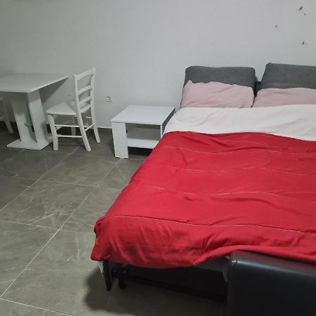 Marton Appartamento Krk Esterno foto