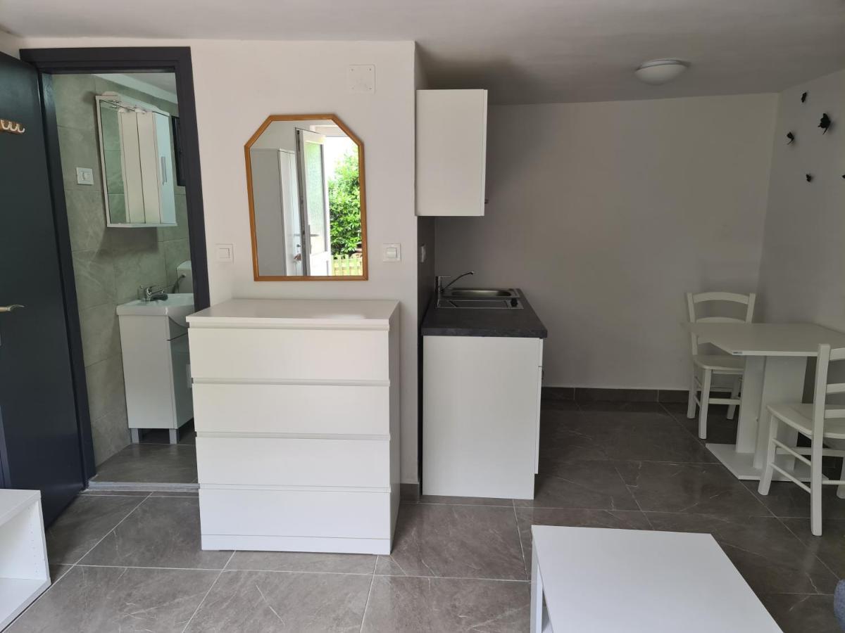 Marton Appartamento Krk Esterno foto