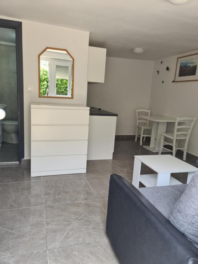 Marton Appartamento Krk Esterno foto