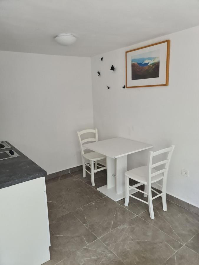 Marton Appartamento Krk Esterno foto
